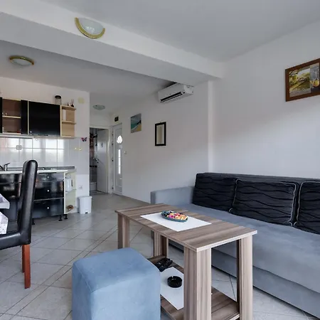 S&g Leko-1 By Interhome Appartement