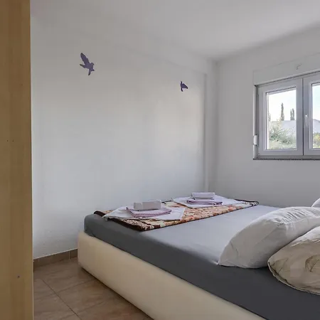 Apartament Vibes-1 By Interhome