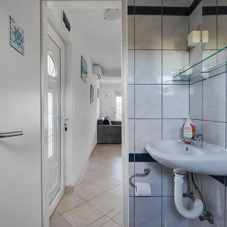 S&g Leko-1 By Interhome *